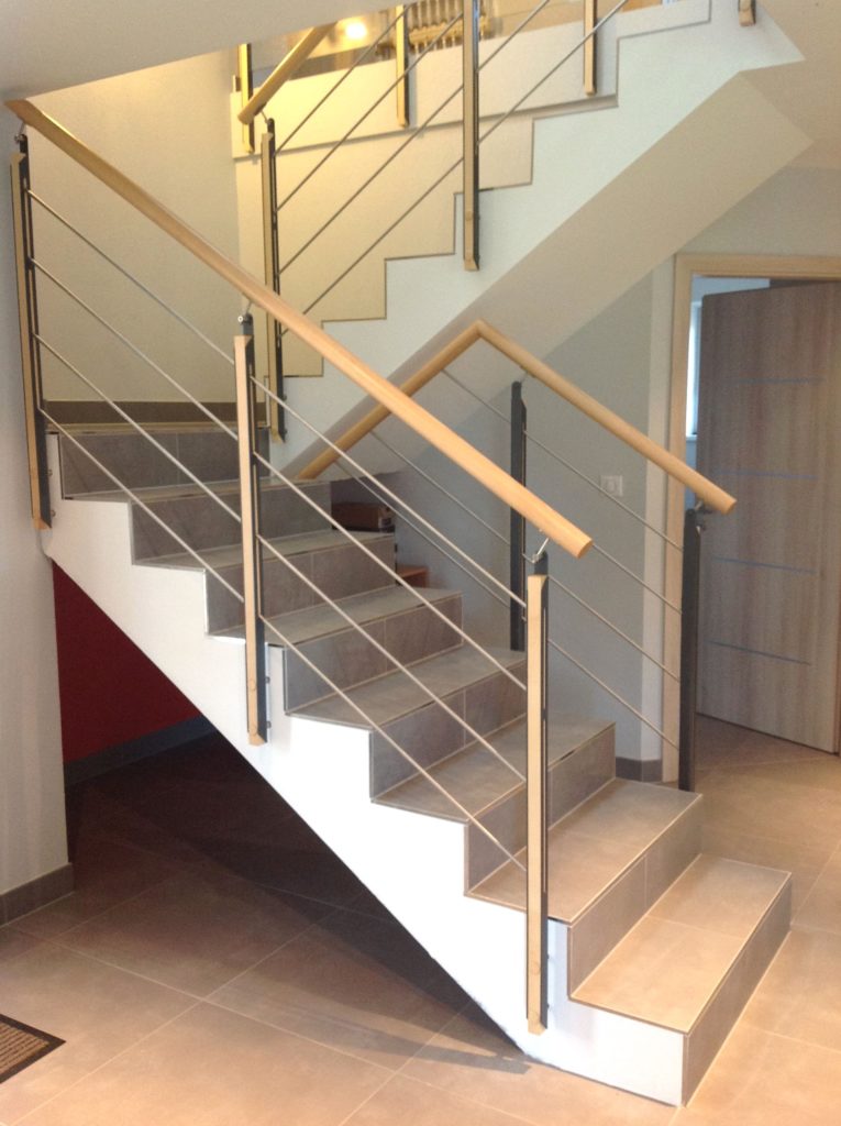 Garde corps avec lisses, rambardes et balustrades | Le Conifer